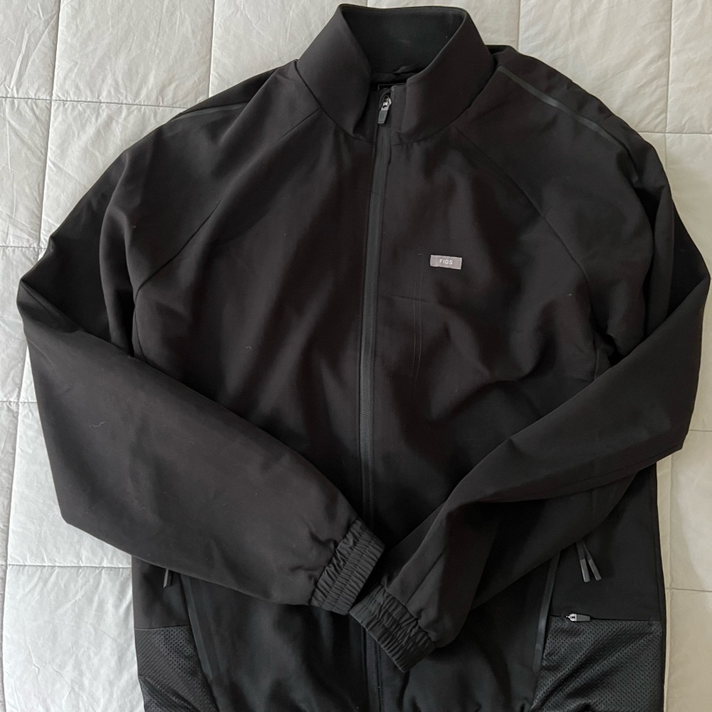 FIGS Men’s Black Cobaki-Scrub Jacket New w/o Tags